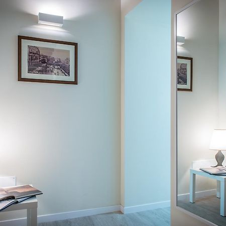 Luxuryenne Hotel Cagliari Luaran gambar