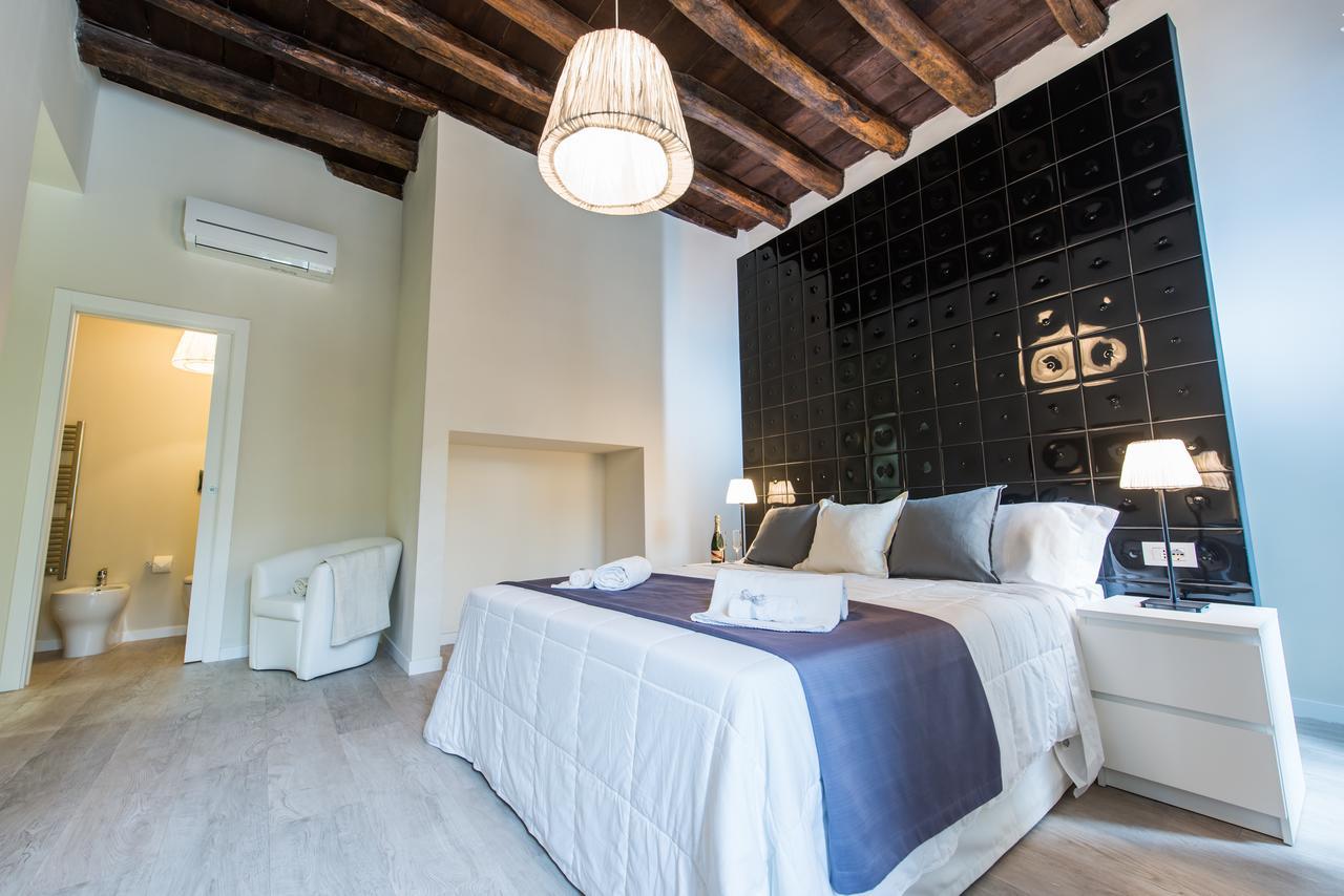 Luxuryenne Hotel Cagliari Luaran gambar