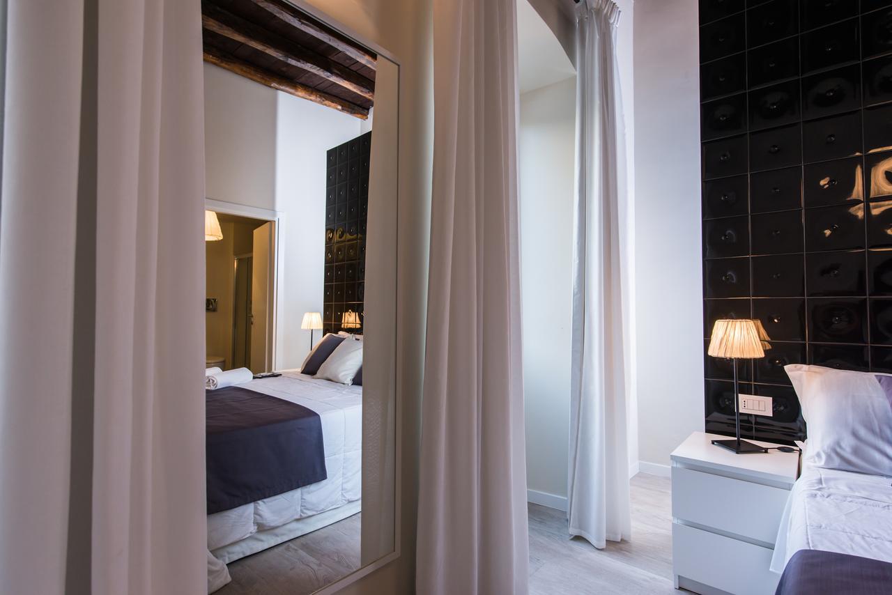 Luxuryenne Hotel Cagliari Luaran gambar